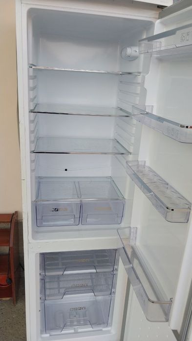 холодилник  Артел