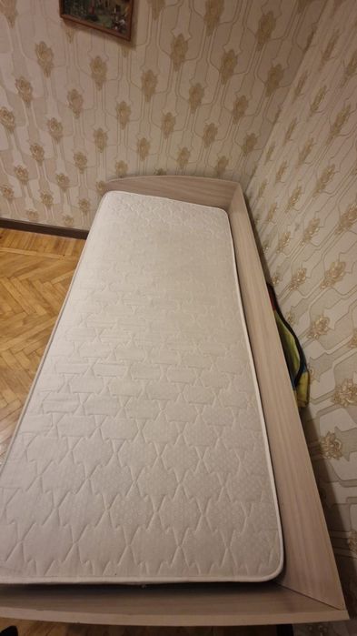 Продам детскую кровать