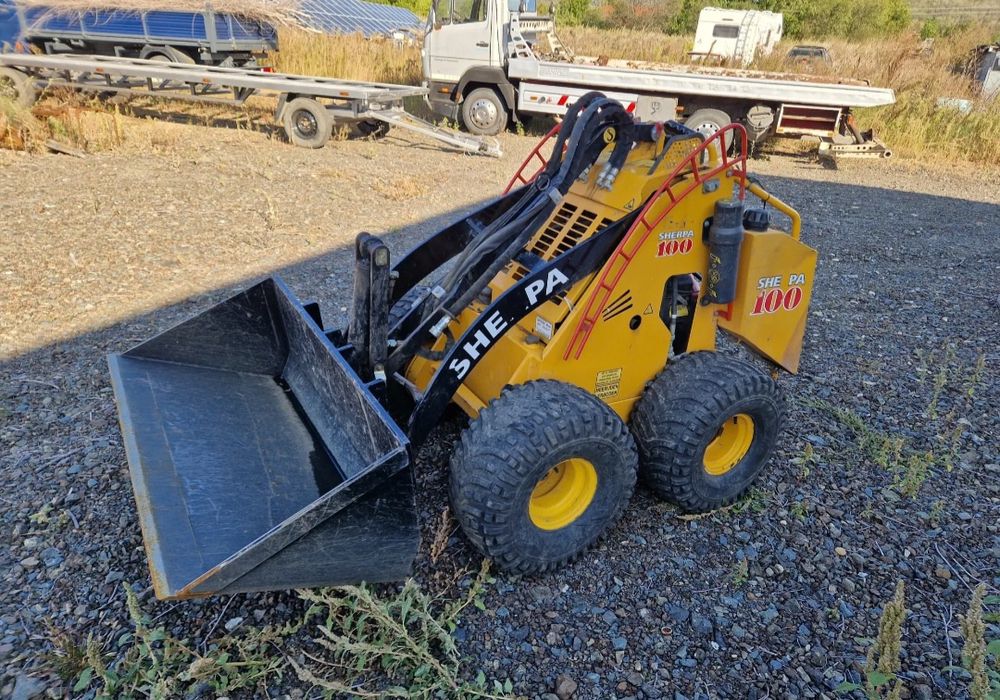 Mini incarcator Sherpa 100