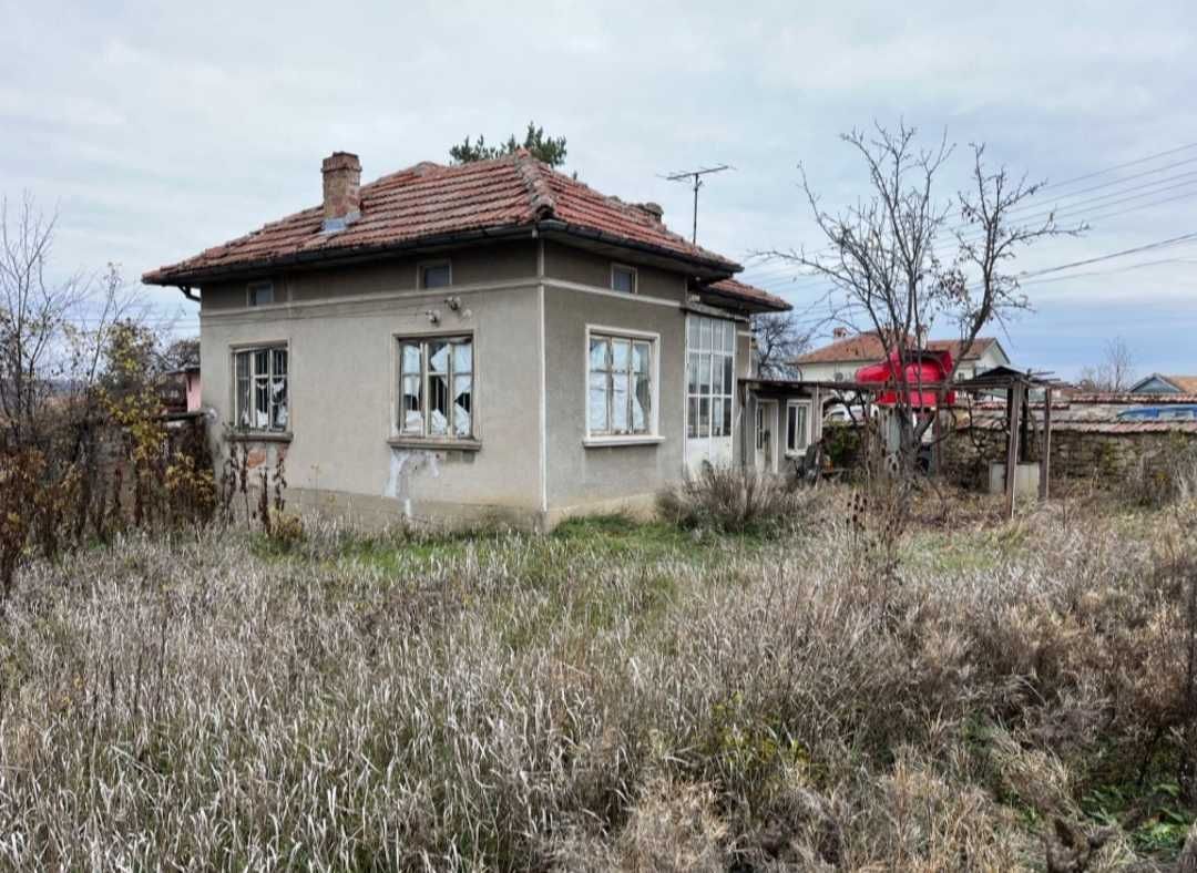 Къща в село Ново село