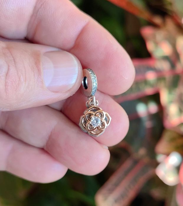 Pandora Талисман висулка Красива като роза, Пандора висулка