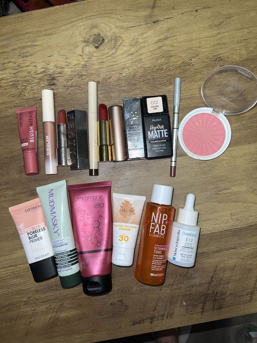 Гримове и Козметика