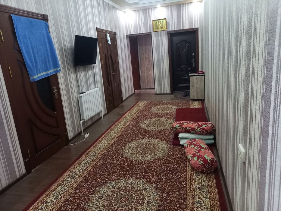 Arzon narxda 5 qavatlik g'ishtlik domning 2-qavatdan 3 xonalik kvartir