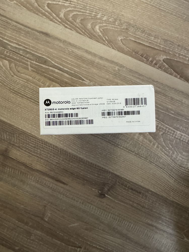 Чисто нови!Motorola - Edge 60 Fusion 5G, 6.67'', 12GB/256GB