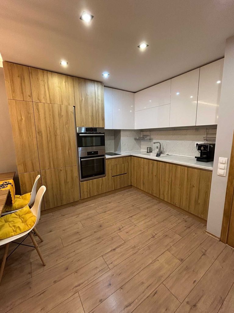 Дава се под наем Двустаен апартамент в София, Младост 2 - 77 кв.м за 850 € - Снимка #13