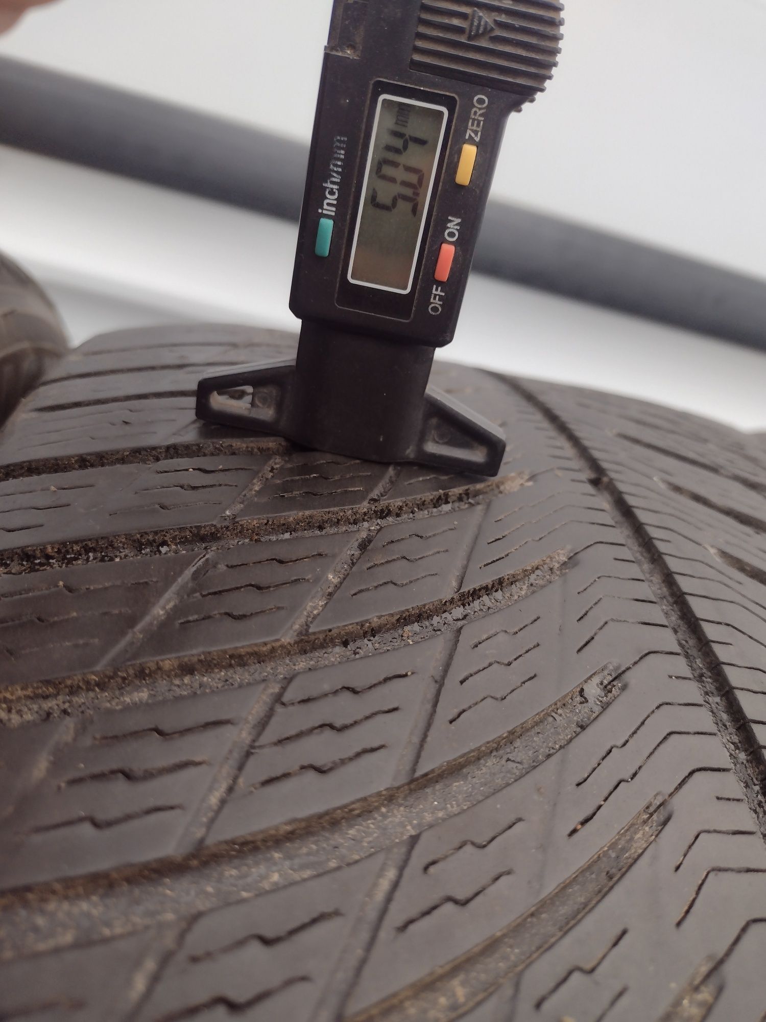Michelin PA5 4бр.275/45/20 дот1820 RSC