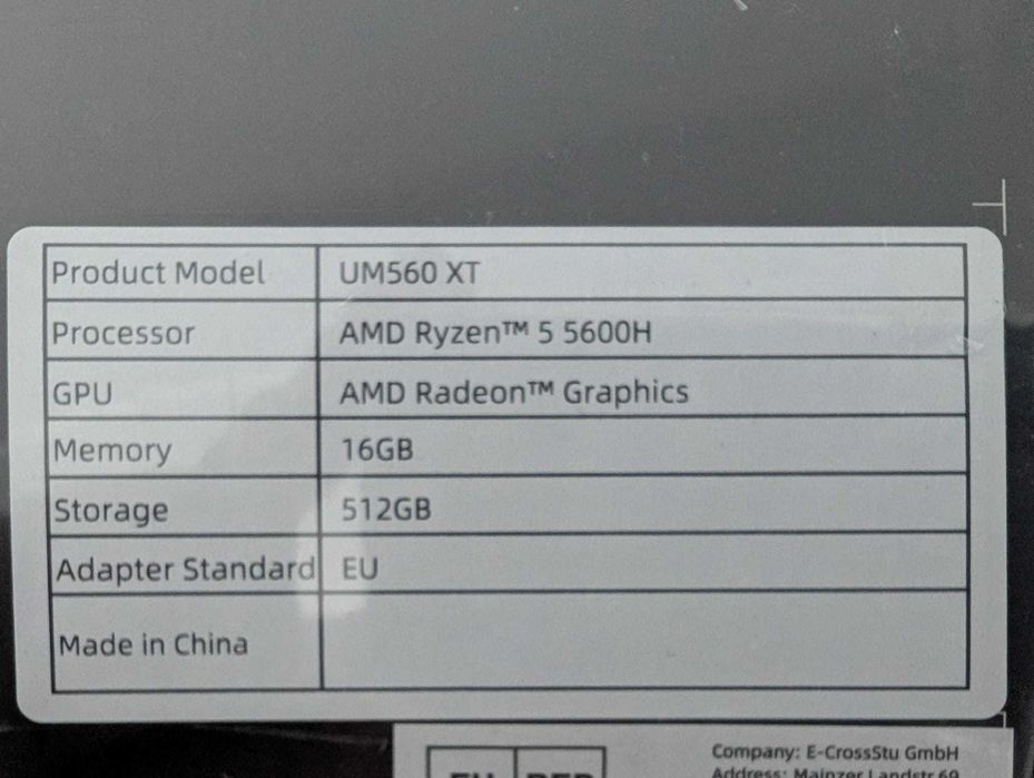 Mini PC MINISFORUM  UM560 XT AMD Ryzen 5 5600H 16 GB DDR4 SSD 512GB