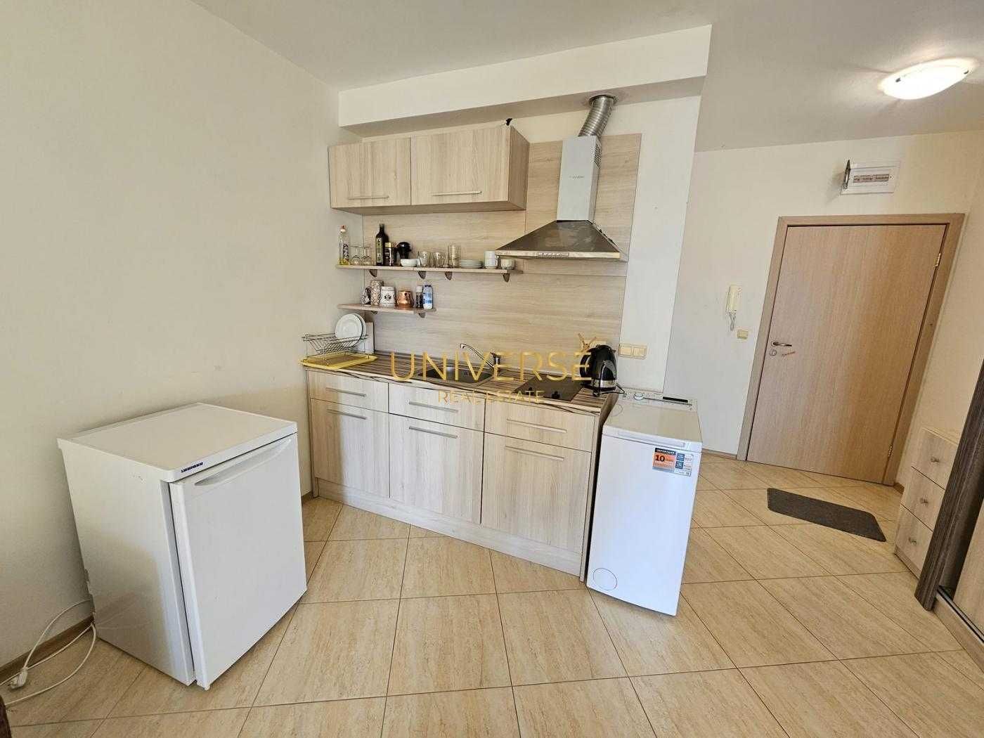 1+1 в Свети Влас на 50м. до морето, панорама.№3416