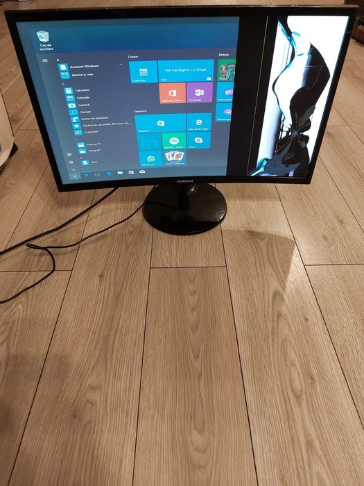 Vand monitor Samsung C24F390FHU