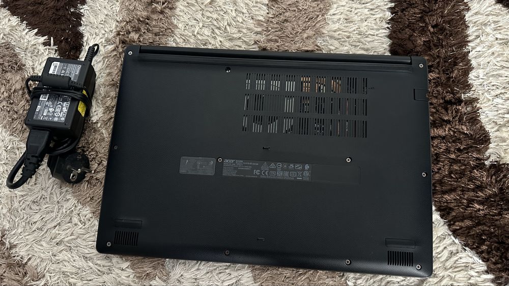 Ноутбук Acer Core i3 8th, 16GB, SSD 256GB, HDD 1TB, Nvidia Geforce