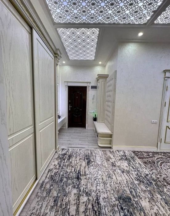 Срочно!Новостройка  на Дархан -Басри баба 3/2/8 общ пл 96м с мебелью