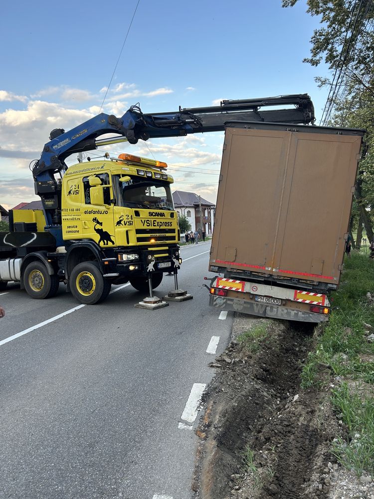 Tractari / recuperări camioane / autocare / autoturisme
