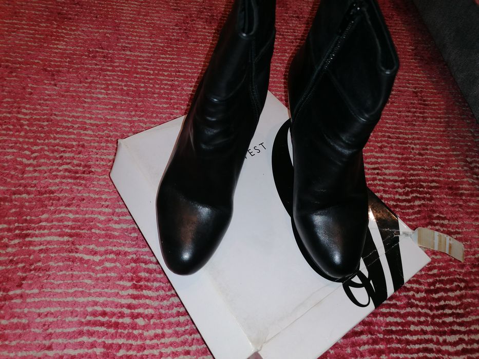 Pantofi negri cu toc pentru dama din piele marime 38 de la ninewest
