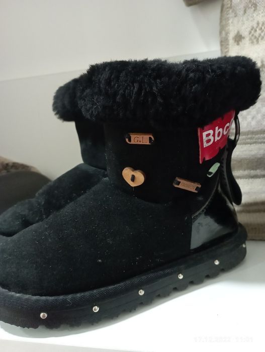 Продам детские сапоги