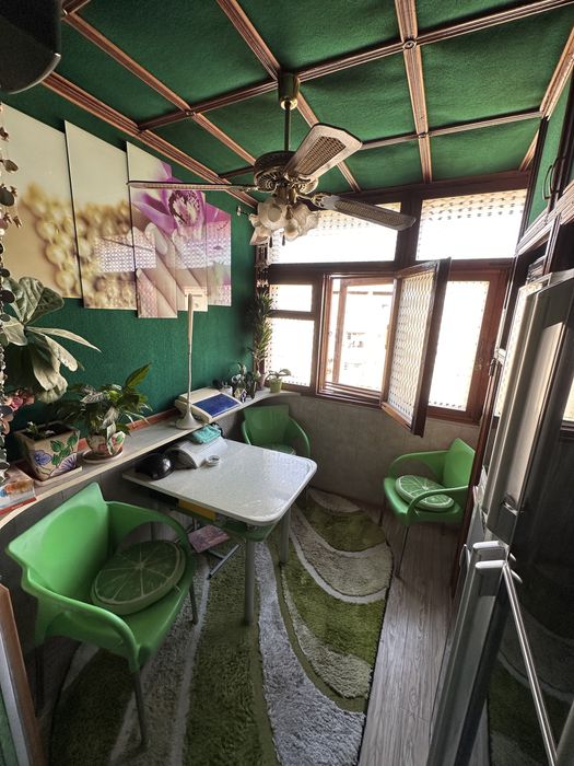 3/4/4 77-серия Феруза , с ремонтом мебель техника + Парковка. СВОЯ