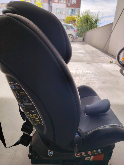 Детско столче за кола Chipolino Techno 360