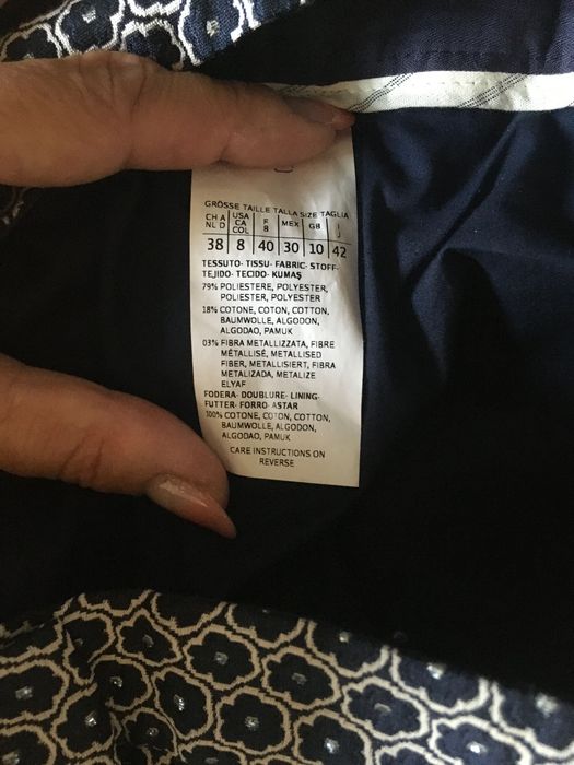 Costum dama cu pantalon, elegant de la firma Max Mara