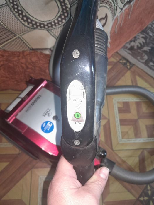 Пылесос по запчастям