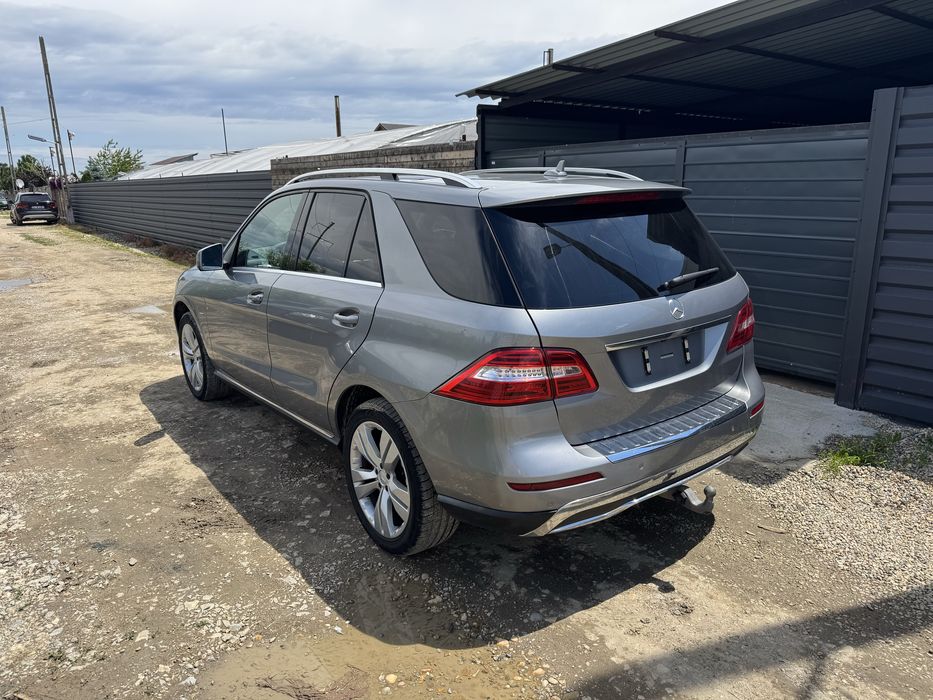 Usa/Usi/Portiera/Portiere Mercedes ML W166