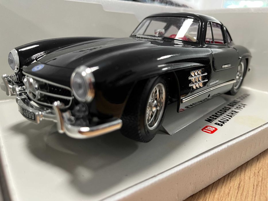 Чисто нова TCHIBO метален колекционерски модел MERCEDES BENZ 300SL