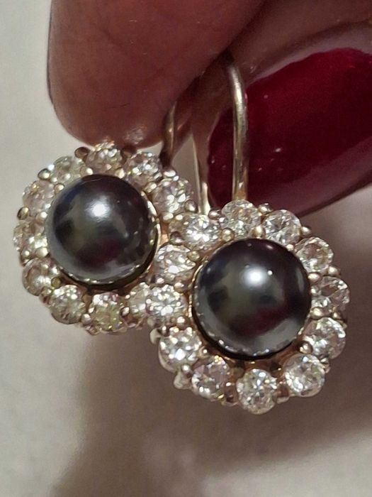 Сребърни обеци с перли и камъни