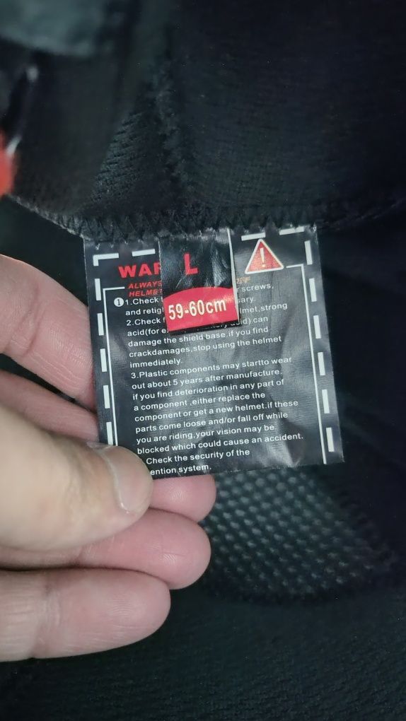 Продам мотошлем, бу