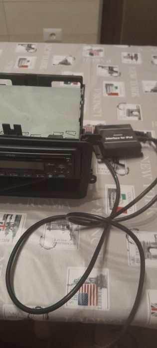 Radio cd vdo demontat de pe vw