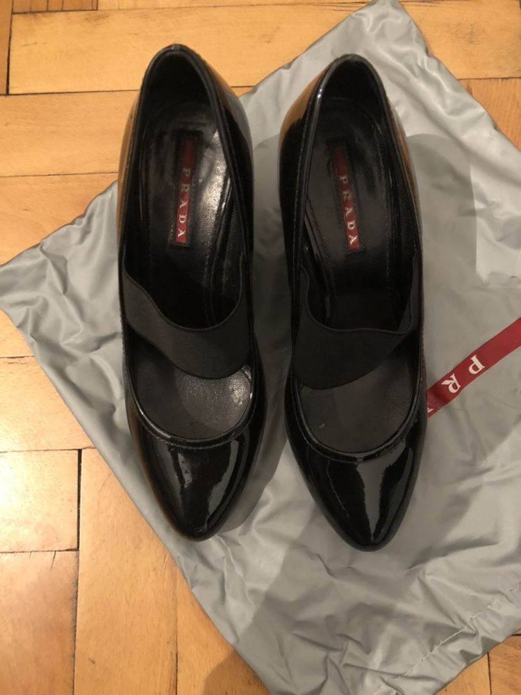 Обувки PRADA