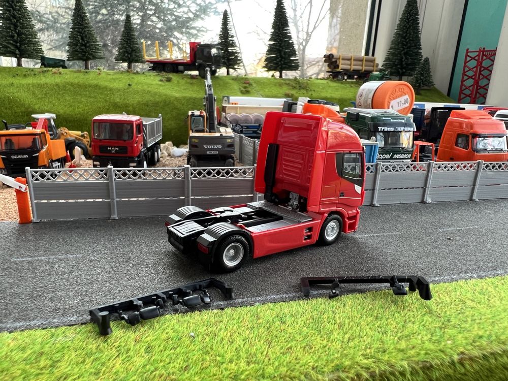 Camion cap tractor iveco  herpa nou 1:87