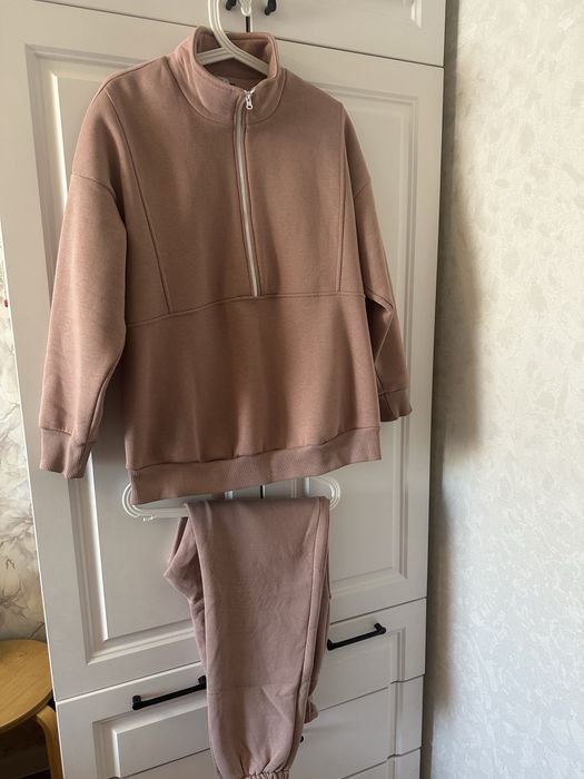 Теплый костюм для беременных