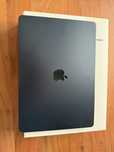 Vand macbook Air 15,M4,512 gb,factura,toate accesoriile,cutie