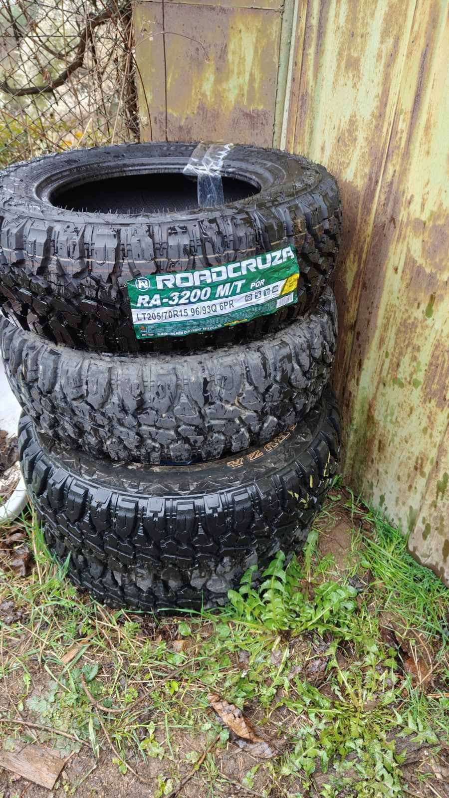 Офроуд гуми 205/70R15 ROADCRUZA RA3200 96/93Q