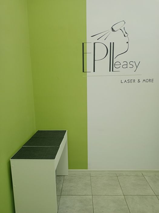 Сдам в аренду место под маникюр или бровисту