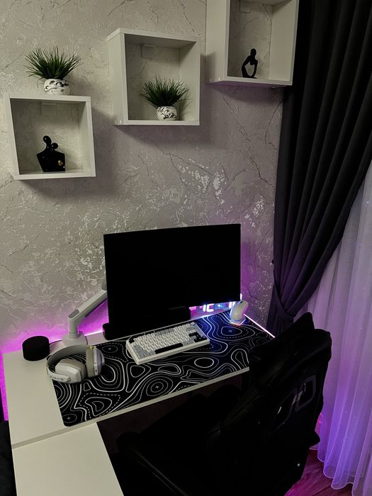 Продам игровой комплект