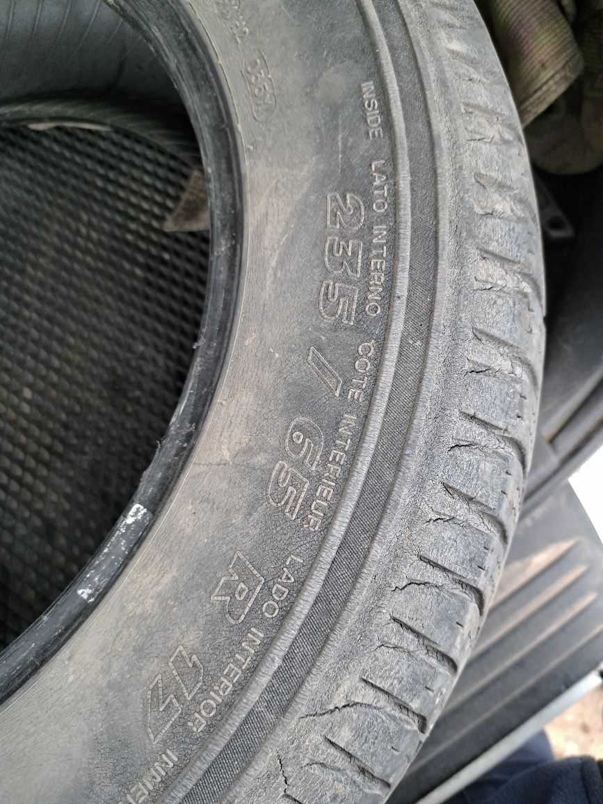 Резина Mechlin 235/65 r17