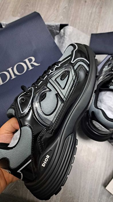 adidasi Dior B30