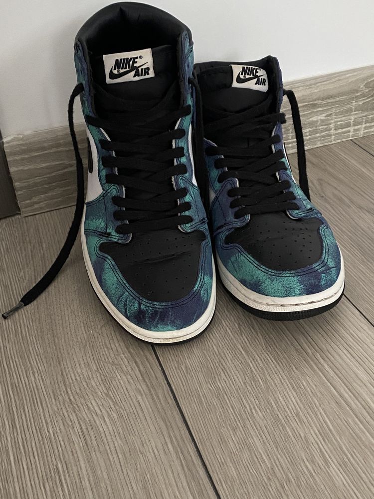 Air Jordan 1 High Tie-Dye