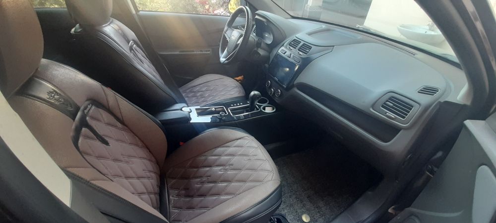 Kraskasi toza ,propan 42 talik gazi bor.yangiday turibti