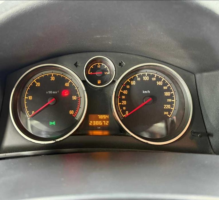 Opel Astra H 1.7 CDTI 125 CP Cutie 6+1 trepte DPF activ Revizii recent
