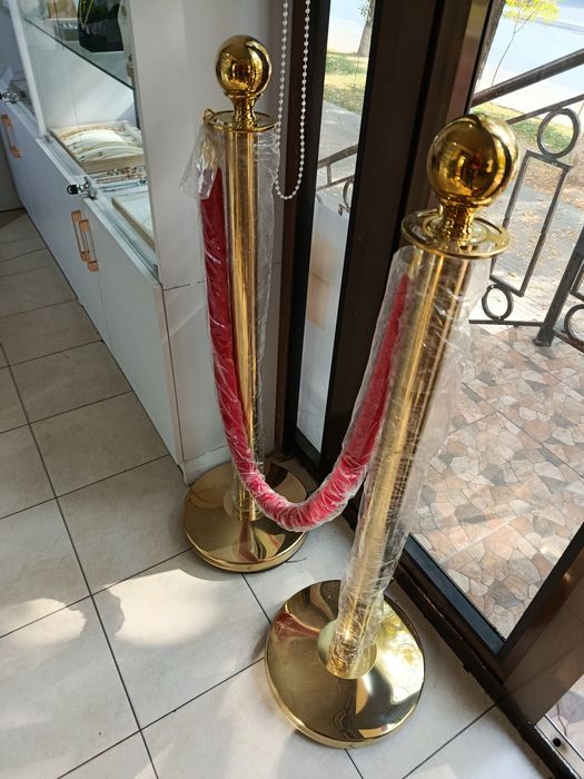 Президентская стойка, золотой цвет  2 шт