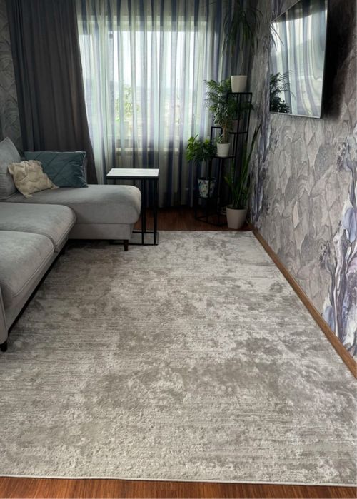 Продам ковер 200 на 300