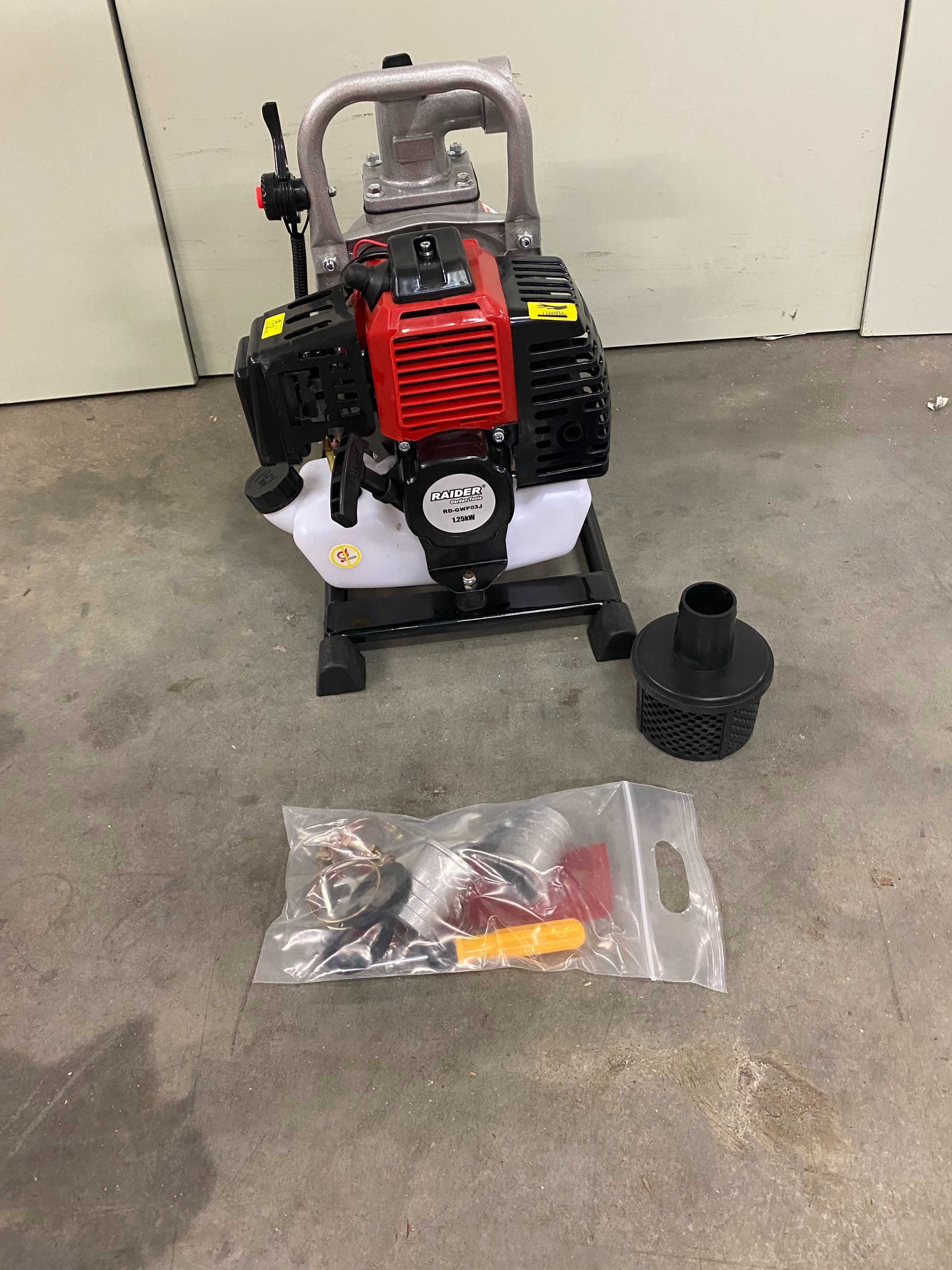 092101	Помпа водна бензинова 1.25kW 1.5" 250 L/min RD-GWP03J