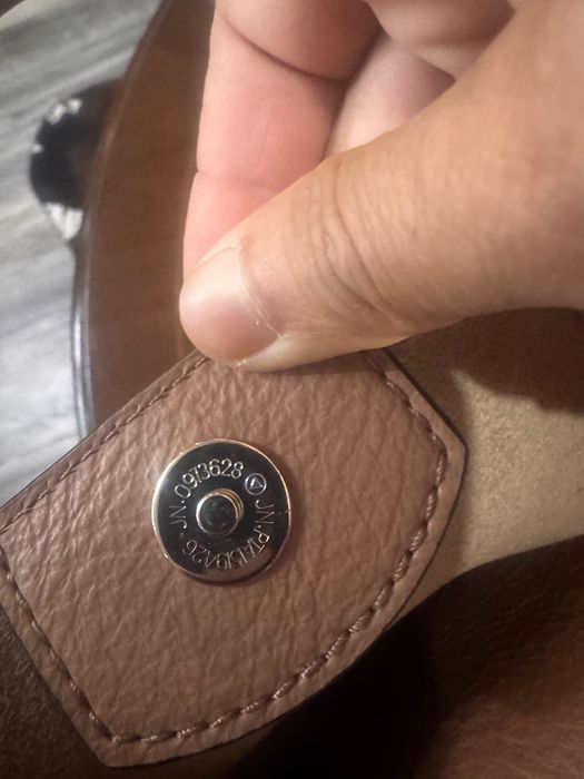 Guess 1981 чанта