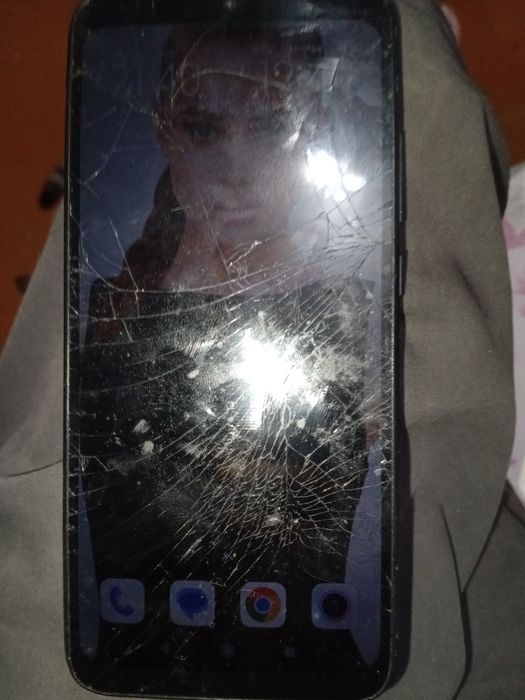 Продам телефон редми 9а