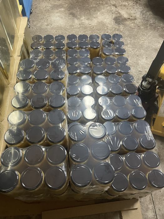 Продавам пчелен мед.