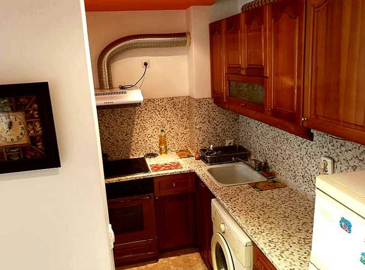 Дава се под наем Едностаен апартамент в Бургас, Възраждане - 33 кв.м за 175 € - Снимка #1