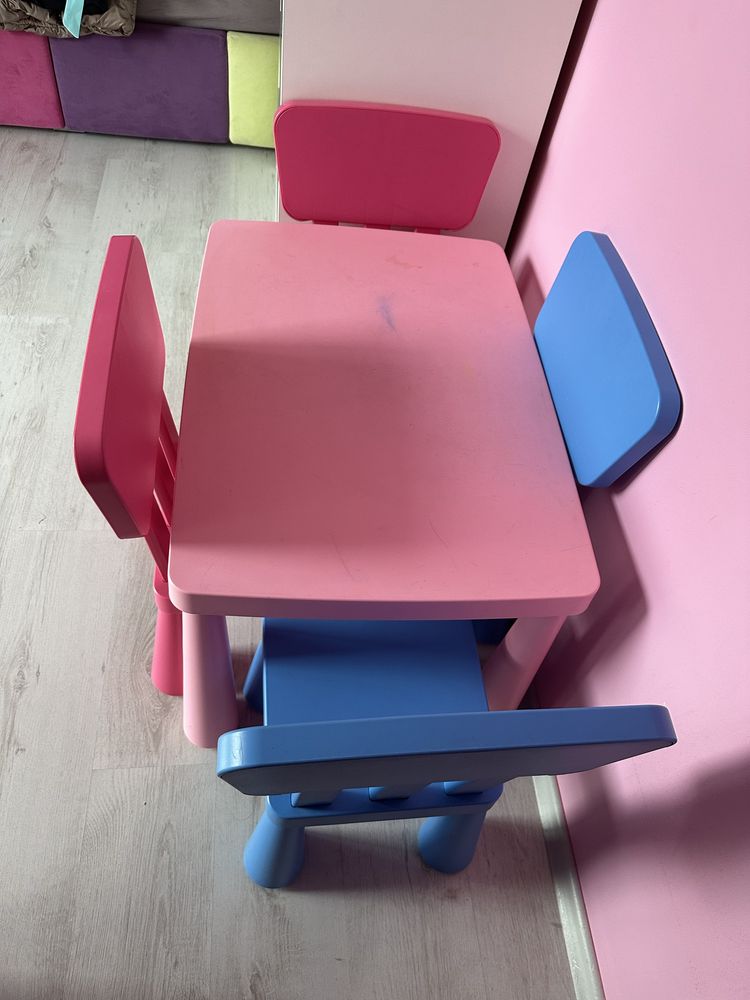 Комплект масичка и столчета Икеа