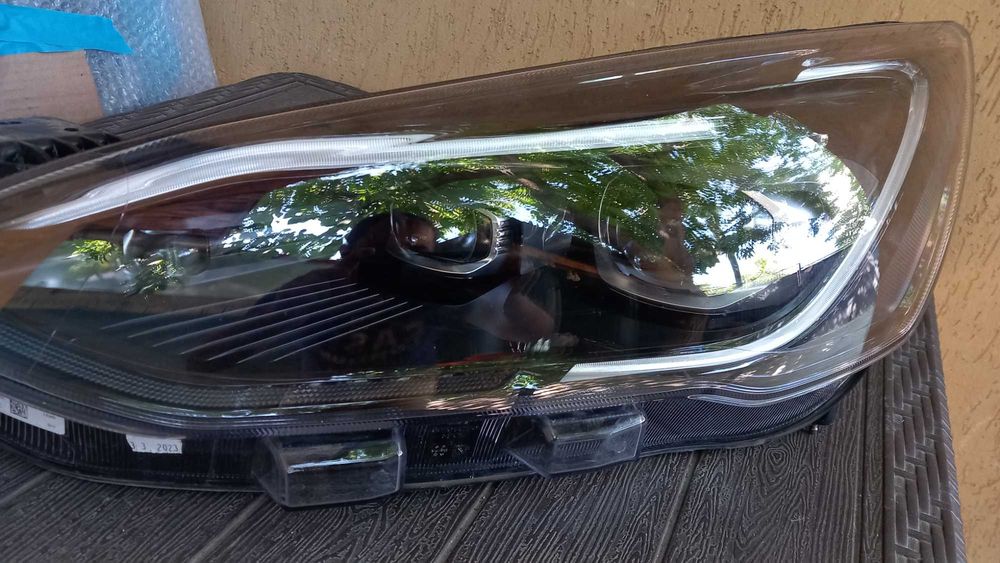 Faruri ford focus 4 2019-2024,far stg focus 3 bi-xenon