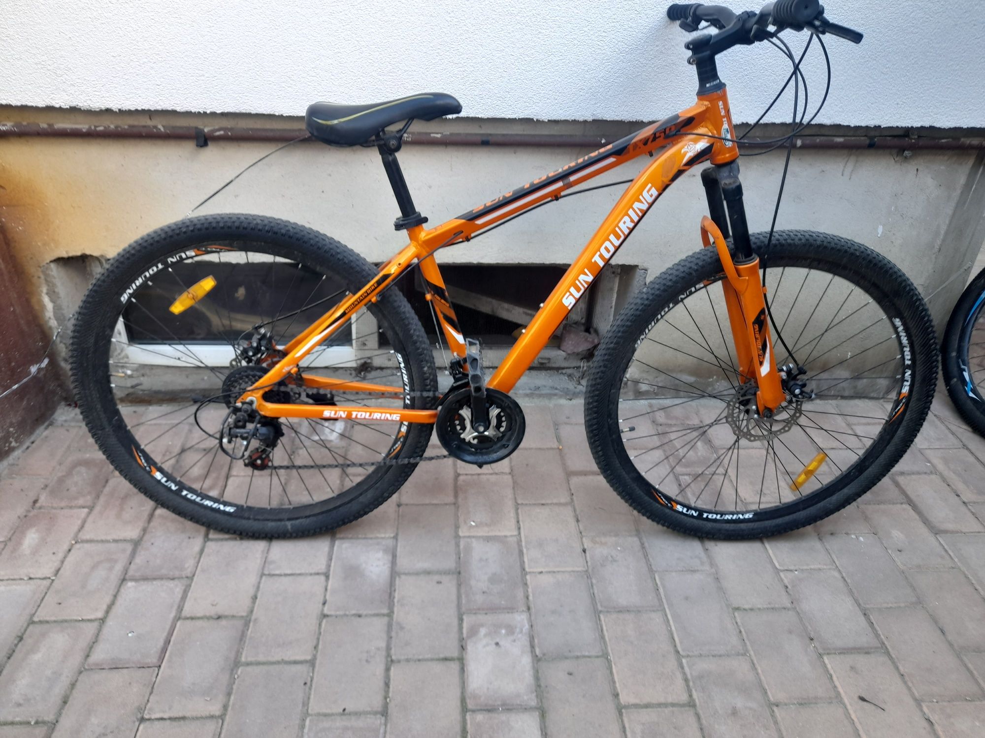 Vând bicicleta mtb sun touring