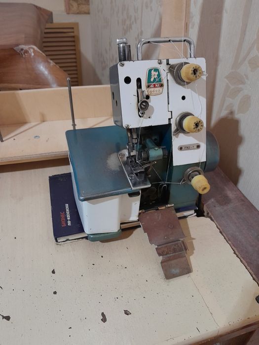 Оверлок fn2-7 советтік